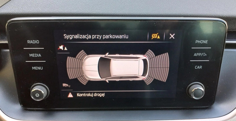 Skoda Kamiq cena 103900 przebieg: 51753, rok produkcji 2021 z Poniatowa małe 562